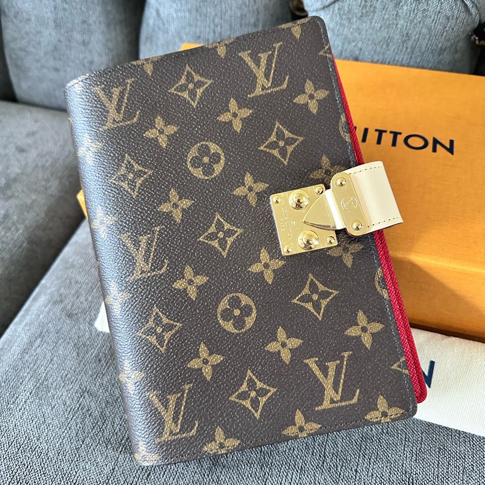 Louis Vuitton agenda notebook cover